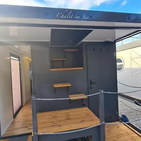 Апартаменты Hausboot Im Бад-Заров